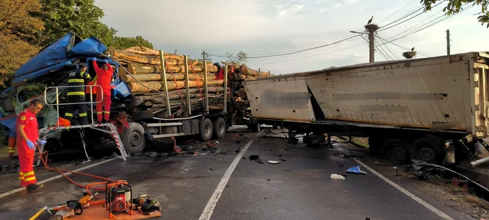 Accident pe o șosea din Galați FOTO: IPJ Galați