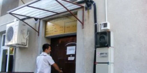 Reşiţa: Cărăşenii solicită din ce în mai mult eliberarea paşapoartelor