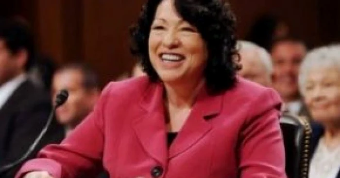 Primul hispanic la Curtea Supremă americană, Sonia Sotomayor, a depus jurământul