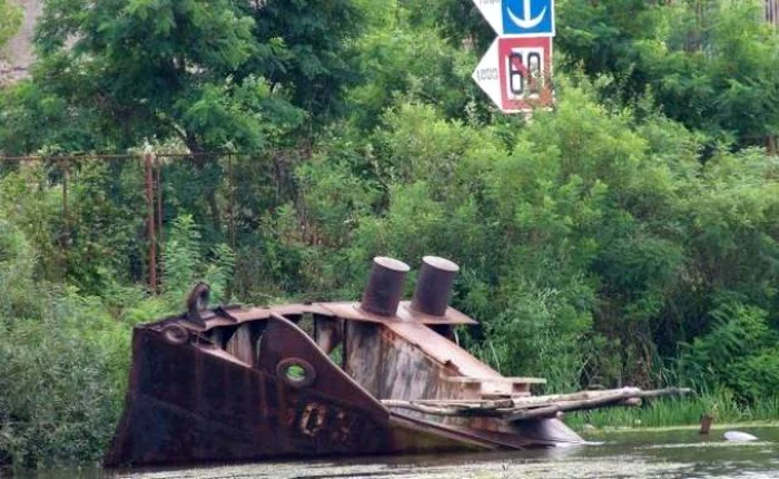 Nava Slatina s-a scufundat în vara anului 1990