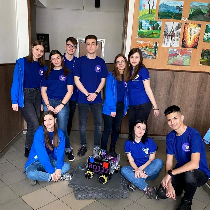 FOTO Membri ai echipei Quasar Robotics FOTO Facebook/Quasar Robotics