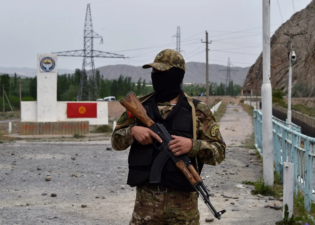 Kîrgîzstan a spus că doi dintre militarii săi au fost răniți Foto: AFP (arhivă)