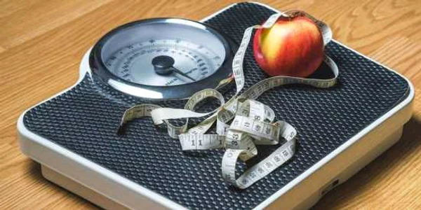 Cea mai simplă dietă cu fructe şi legume. Încearcă acest meniu pentru 7 zile şi vei vedea primele rezultate