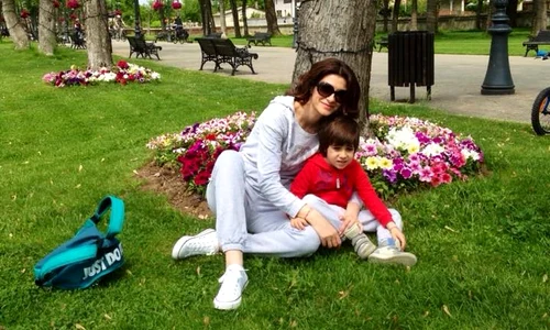 Iuliana Tudor se înțelege de minune cu băiatul ei jpeg