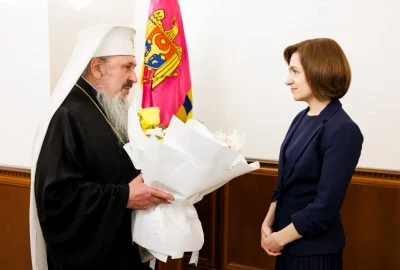 ÎPS PETRU FOTO basilica webp