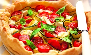 tarta rosii dovlecei shutterstock 77851891 jpeg