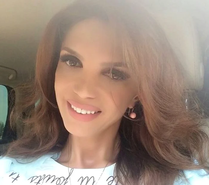 Cristina zâmbește iarFoto: arhivă personală