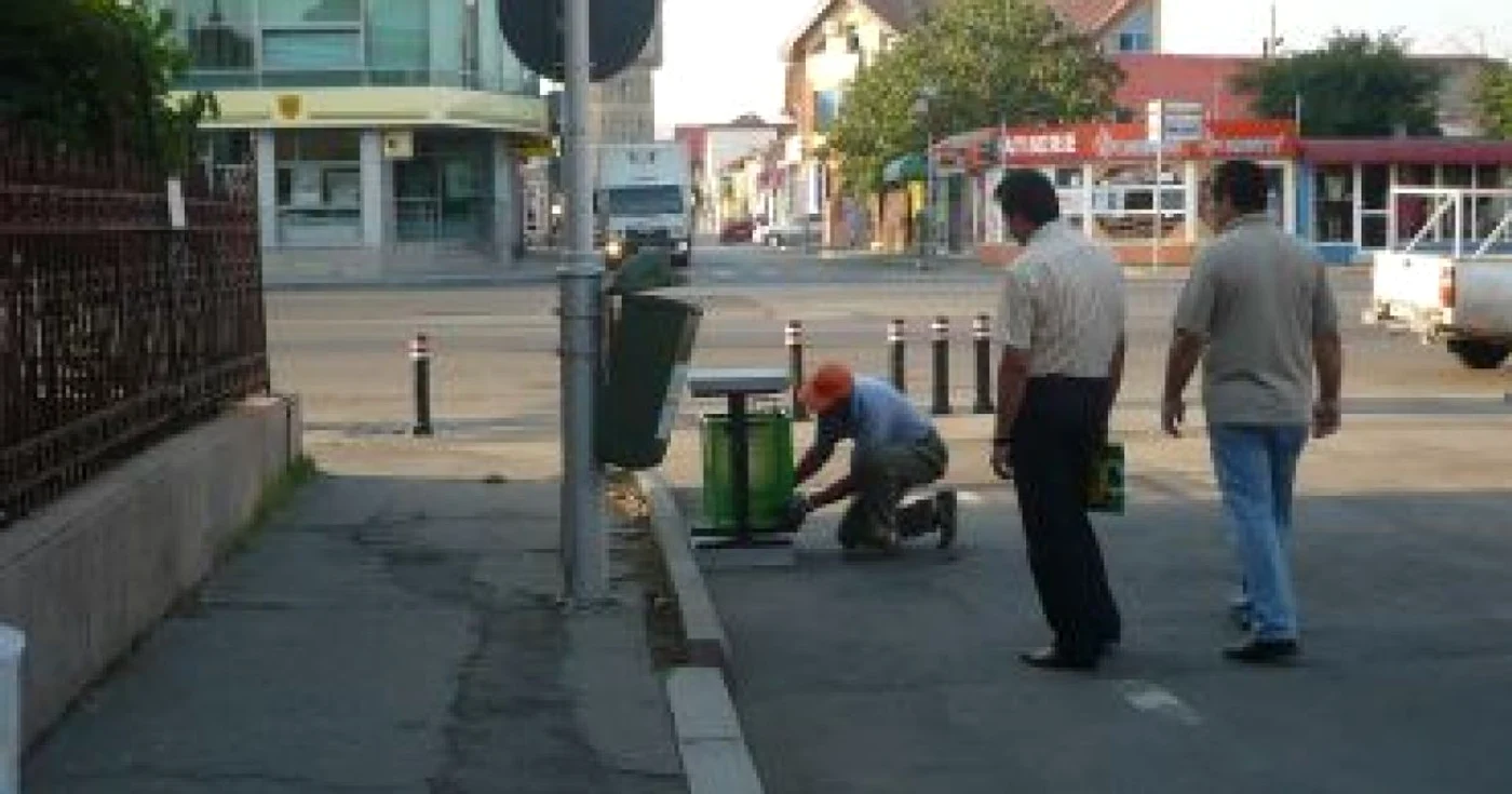 Turnu Severin: Coşuri de gunoi antifurt pentru severineni