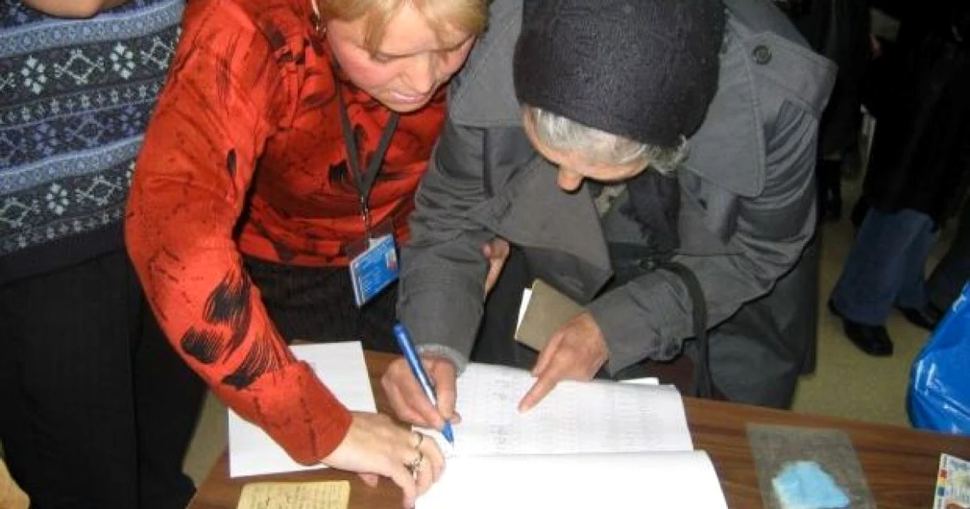 Pensionarii vor primi 100 de lei