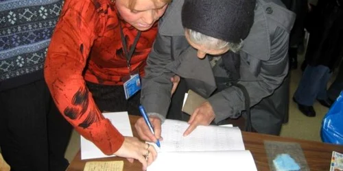 Pensionarii vor primi 100 de lei