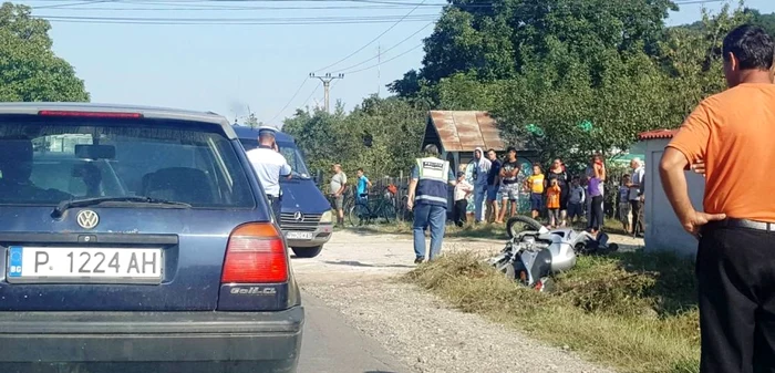 În prezent, se derulează cercetări de către oamenii legii în vederea stabilirii cauzelor şi împrejurărilor în care s-a produs accidentul