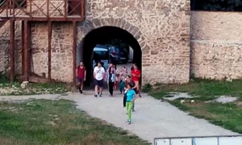 Expoziţia „Corneliu Coposu, un învingător”, în Cetatea Râşnov jpeg