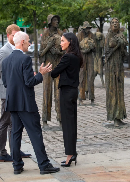 O fană a blugilor lejeri, Meghan a purtat de mai multe ori pantaloni în public de când e Ducesă