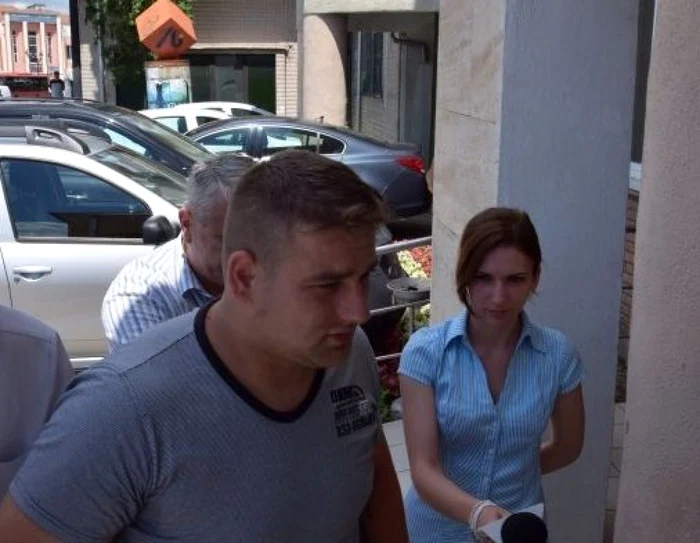hoti alba elis