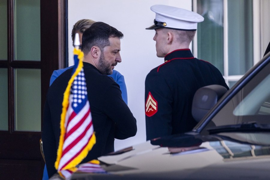 Lacrimi și șoc în Ucraina după întâlnirea tensionată dintre Volodimir Zelensky şi Donald Trump. „Pur și simplu plâng din cauza a ceea ce aud”