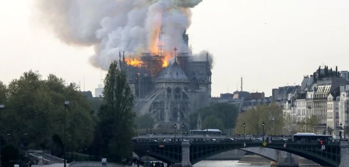 Incendiu la Catedrala Notre-Dame din Paris FOTO Francois Guillot/ AFP