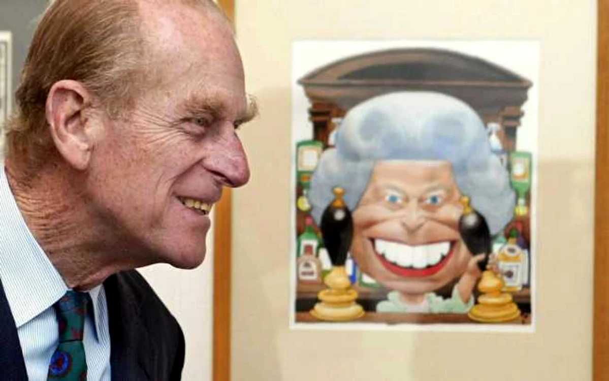 Prinţul Philip, fotografiat în faţa unei caricaturi a soţiei sale, regina Elisabeta a II-a. FOTO  AFP