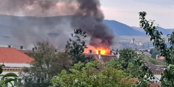 incendiu aiud1 jpg