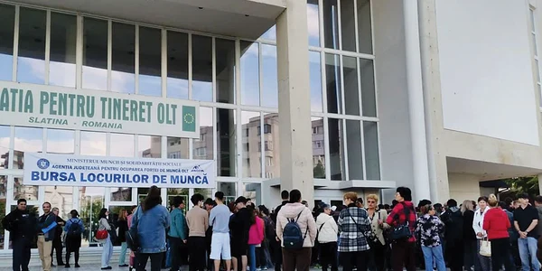 4 front bursa locurilor de munca jpg
