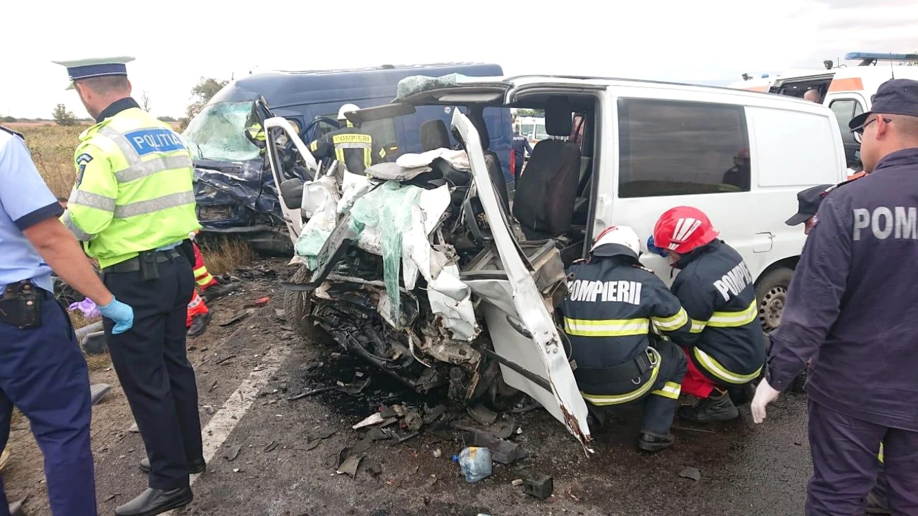 Accident cumplit  pe DN2 FOTO ISU ialomiţa