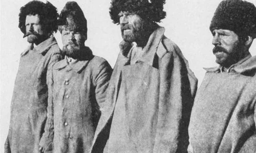 Cronicar prin memoriile Marelui Război: Poveşti ruseşti jpeg