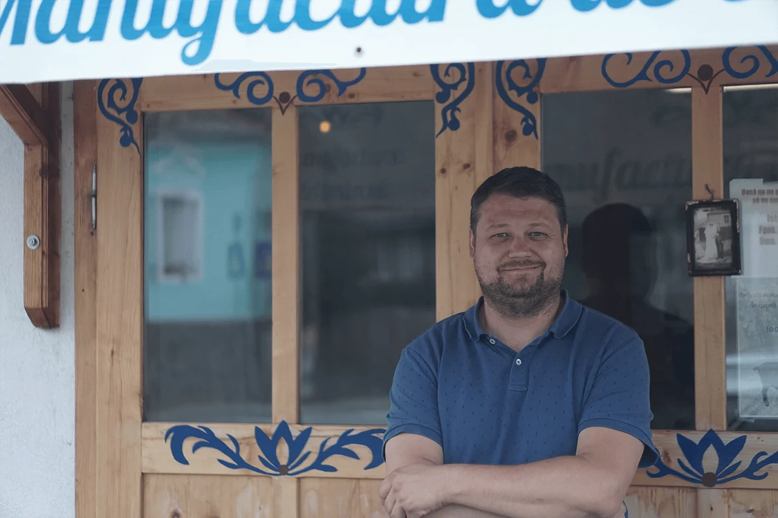 Varga István, producător de brânză. Sursa foto: dor.ro