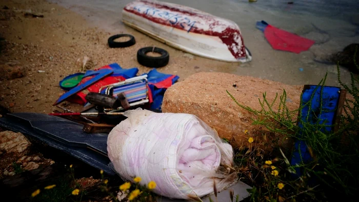 Zeci de persoane sunt căutate în urma naufragiului. FOTO: X / @humanite_fr