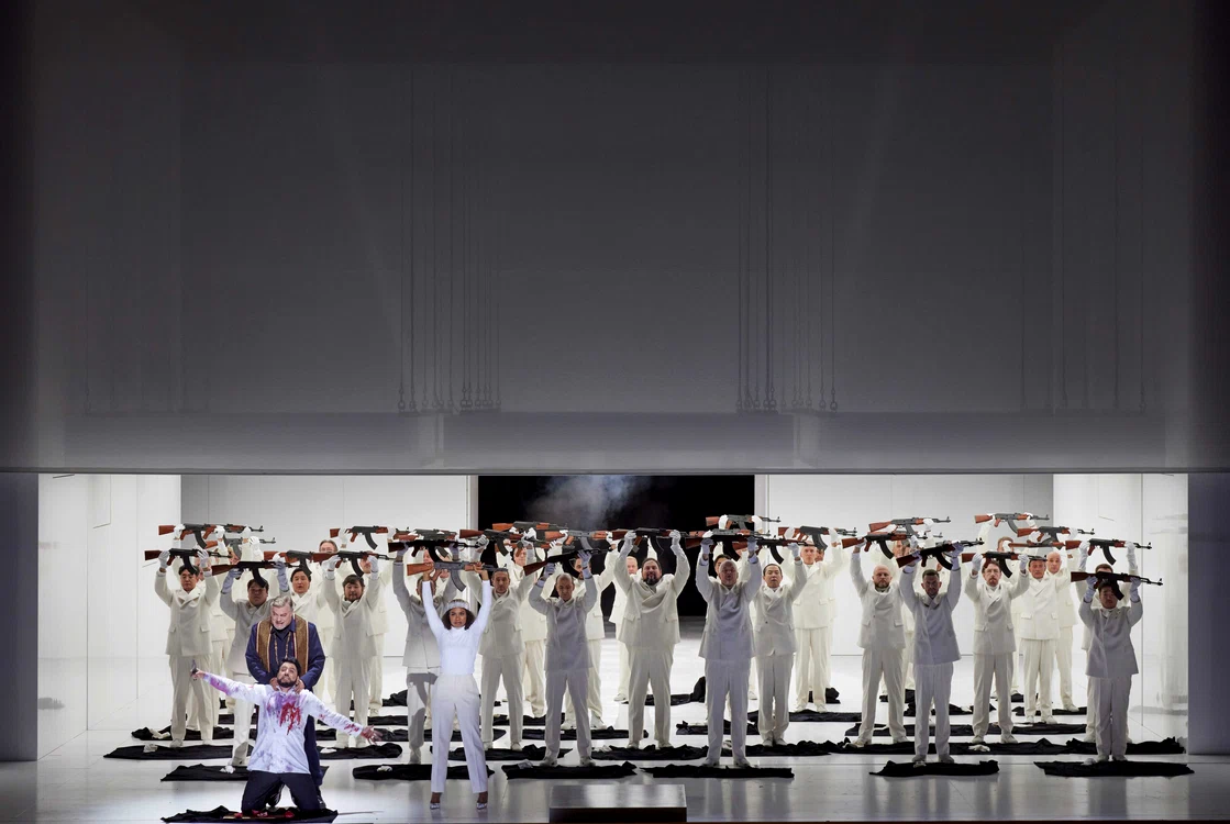René Pape, Yusif Eyvazov, Victoria Randem. Foto Herwig Prammer