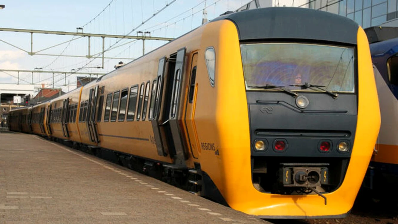 Atacul sexual al românului a avut loc într-un compartiment de tren de față cu ceilalți călătoriFoto: economica.net