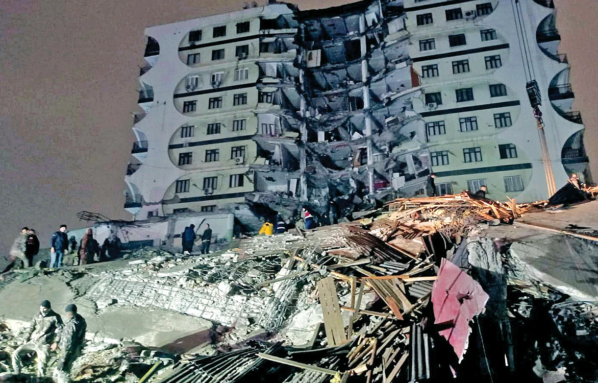 Seismul a fost la  o adâncime mică. 