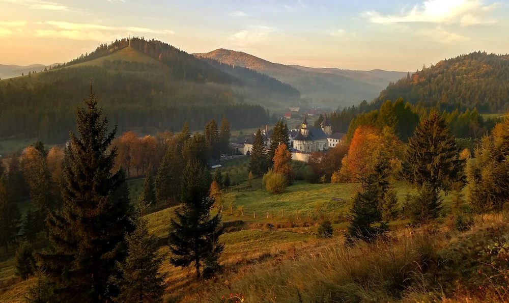 Mănăstirea Putna, un simbol al Bucovinei. Foto: Mănăstirea Putna. Facebook