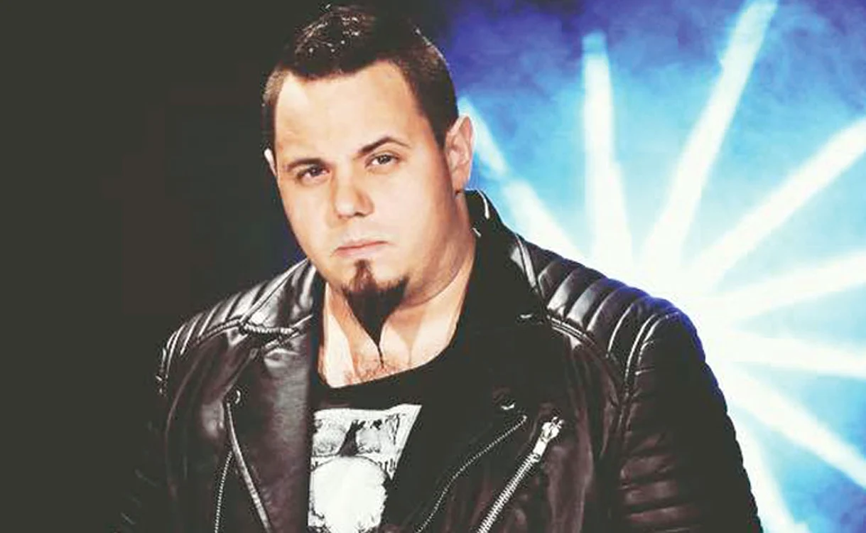 
    Ovidiu Anton  este profund  dezamăgit că  nu va ajunge  la Stockholm  