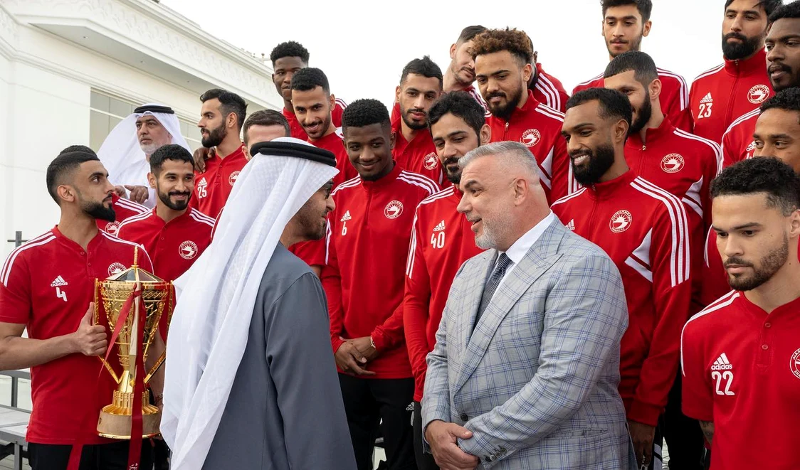 Cosmin Olăroiu a câștigat 4 trofee cu actuala sa formație. Foto Al Sharjah