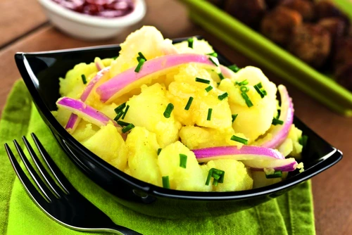 salata cartofi ceapa jpeg