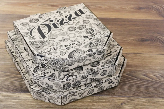 cutii pizza din carton de dimensiuni viferite pusa una peste alta snick ambalaje png