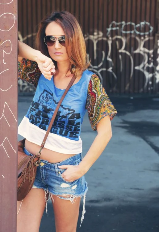 Carmen Negoiţă a adoptat stilul grunge pentru un pictorial deosebit. (Foto: arhiva personală)