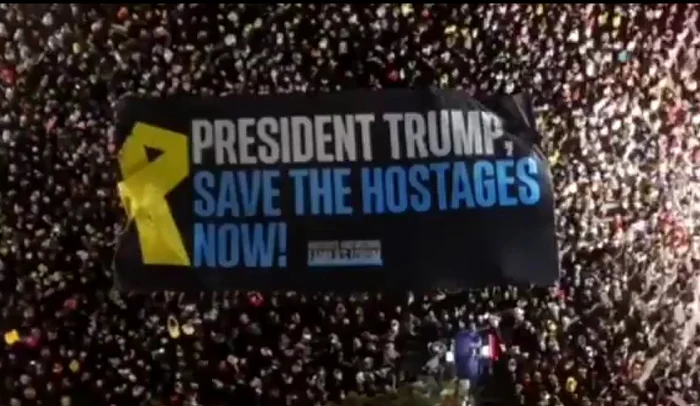VIDEO Trump lansează „un ultim avertisment” către Hamas. Proteste masive în Israel pentru un acord de eliberare a ostaticilor