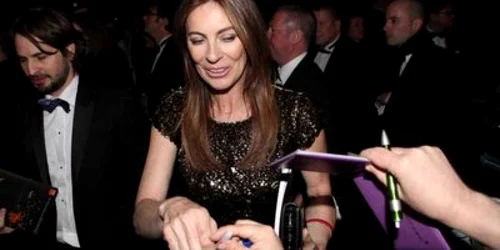 Regizoarea Kathryn Bigelow a câştigat şase premii cu "The Hurt Locker"