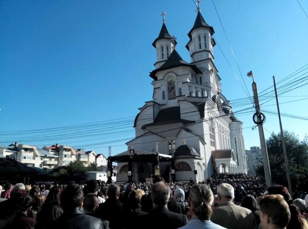 
    «Nașterea Domnului» este cea mai mare catedrală din provinciefoto: Dănuț Zuzeac  