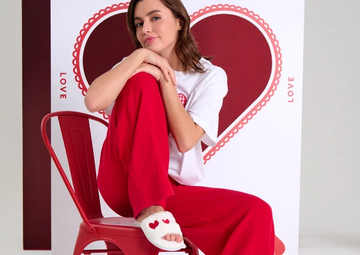 okmagazine ro   Papuci de damă de la minimaliști la îndrăzneți piese de bază pentru garderoba de casă jpg