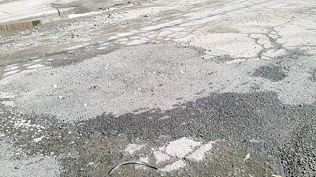 Groapa a apărut  pe Facebook pe  1 martie şi după  două zile a fost  acoperită