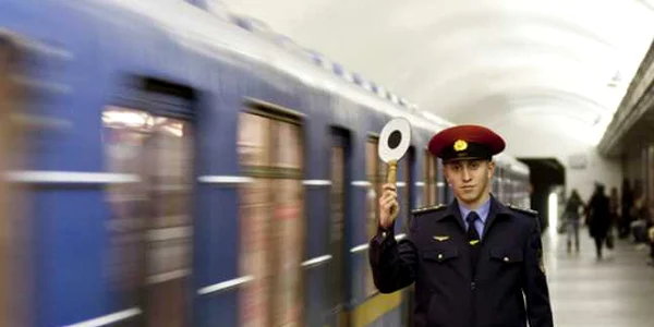 Metrou Kiev FOTO Kyiv Post 