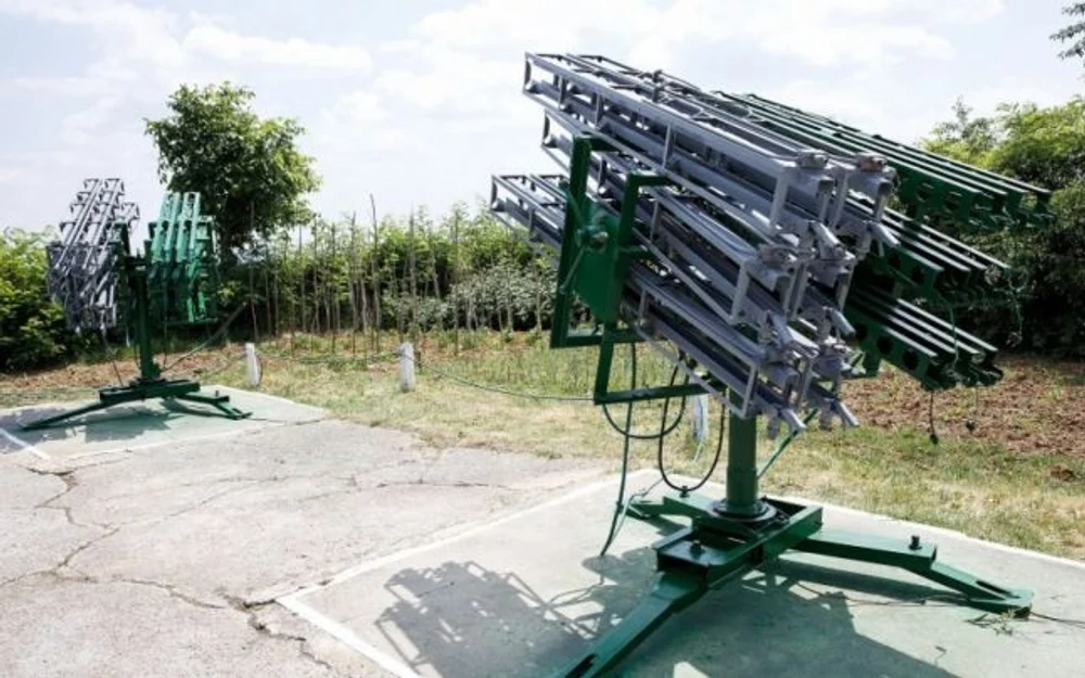 Director plătit cu 20.000 de lei pe lună, activitate zero. Cum se irosește bugetul la Autoritatea pentru Administrarea Sistemului Antigrindină