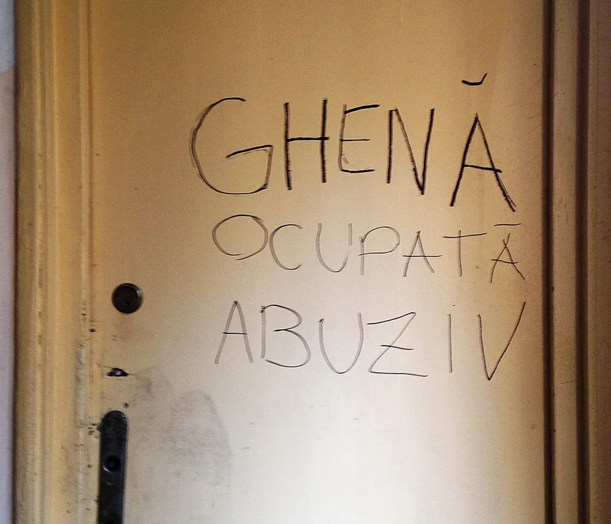 Cu ochii n 3,14 jpeg
