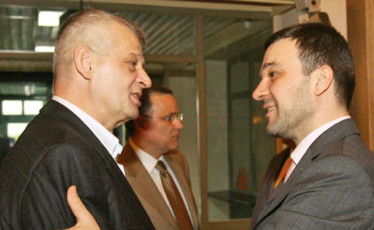 Sorin Oprescu şi Radu Popa (şeful ALPAB), protagoniştii „afacerii“ 