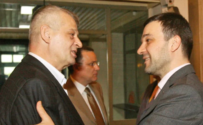 Sorin Oprescu şi Radu Popa (şeful ALPAB), protagoniştii „afacerii“