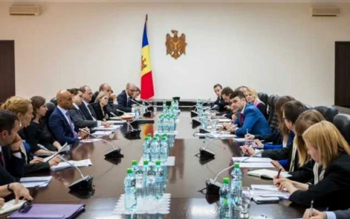 Aceasta este prima vizită a unui Comitet NATO pentru ţara noastră la Chişinău. FOTO gov.md