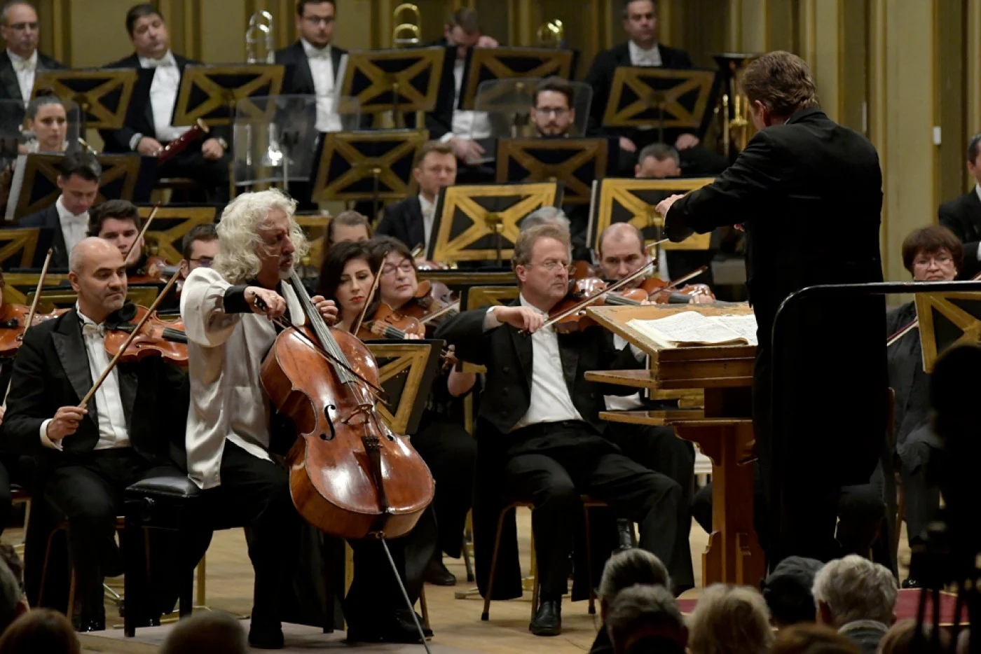 Violoncelistul Mischa Maisky şi Dirijorul Christian Badea, în Stagiunea ...