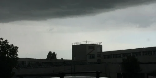 Meteorologii anunță cod galben de vânt