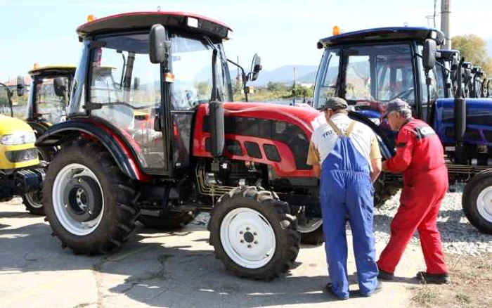 Aproape un sfert din agricultori gălăţeni nu a primit banii pentru 2010